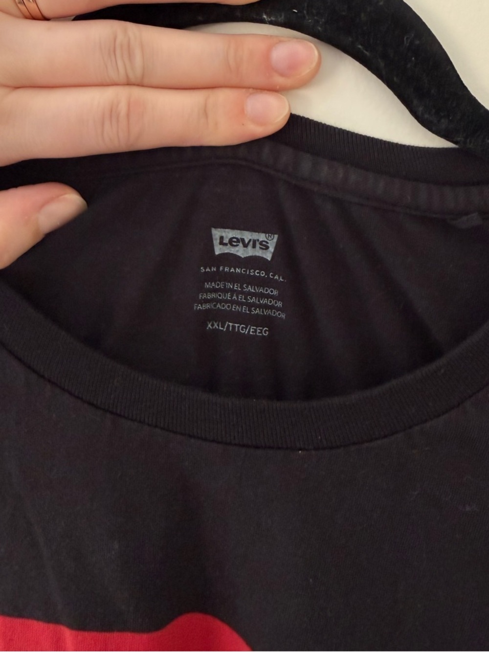 Levi’s Black & Red Logo T Shirt Size XXL - Picture 2 of 7